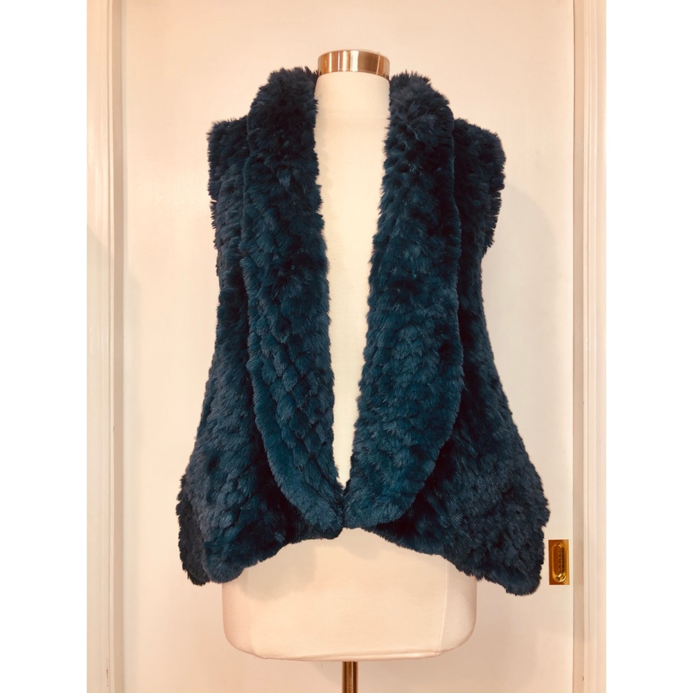 Stella + Lorenzo Blue Fluffy Faux Fur Vest XS